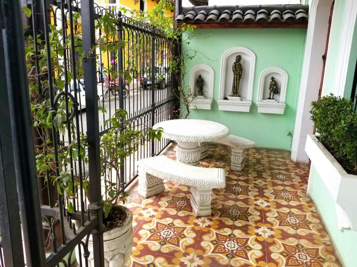 グラナダ Casa Del Agua Bed & Breakfast エクステリア 写真