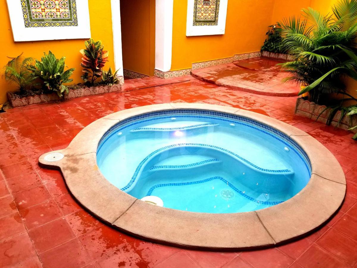 グラナダ Casa Del Agua Bed & Breakfast エクステリア 写真