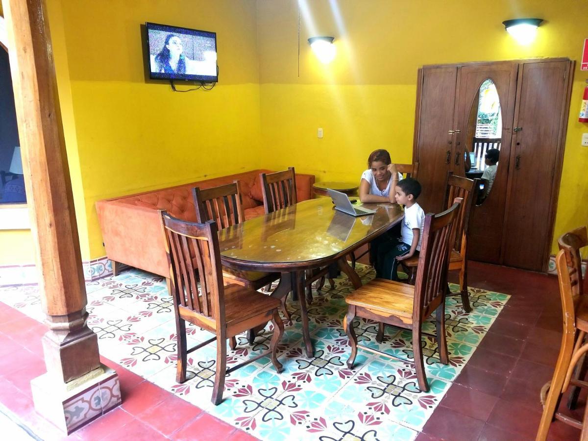 グラナダ Casa Del Agua Bed & Breakfast エクステリア 写真